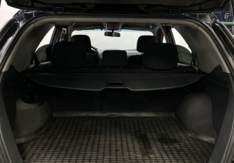 Подержанный автомобиль Kia Sorento 2007 года (10 фото)