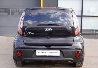 Подержанный автомобиль Kia Soul 2018 года (7 фото)