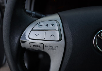 Подержанный автомобиль Toyota Camry Sedan 2008 года (15 фото)