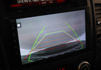 Подержанный автомобиль Mitsubishi Pajero 2013 года (9 фото)