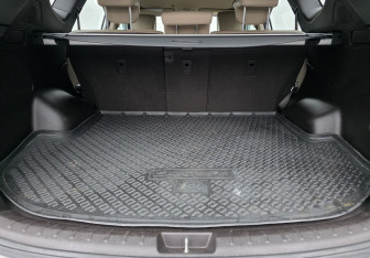 Подержанный автомобиль Hyundai Santa Fe 2014 года (21 фото)