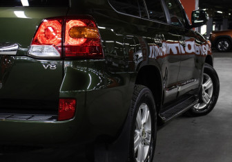 Подержанный автомобиль Toyota Land Cruiser Suv 2014 года (25 фото)