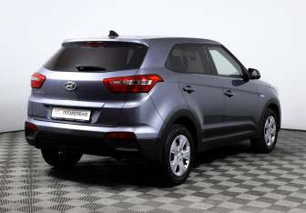 Подержанный автомобиль Hyundai Creta 2016 года (7 фото)