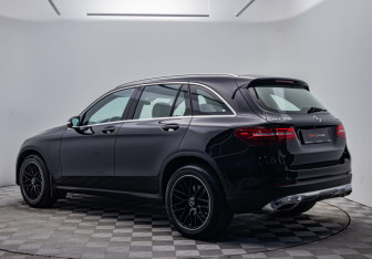 Подержанный автомобиль Mercedes-Benz GLC Coupe 2019 года (7 фото)