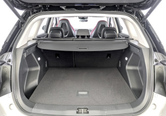 Новый Hongqi HS3 2025 (8 фото)