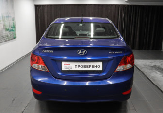 Подержанный автомобиль Hyundai Solaris Sedan 2014 года (5 фото)