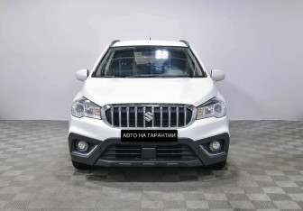 Подержанный автомобиль Suzuki SX4 Hatchback 2021 года (2 фото)