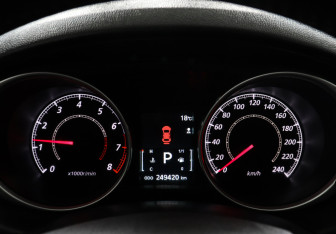 Подержанный автомобиль Mitsubishi ASX 2013 года (7 фото)