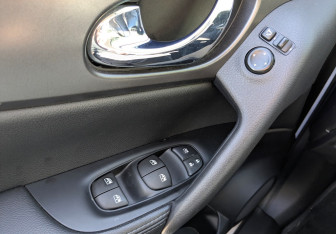 Подержанный автомобиль Nissan Qashqai 2021 года (8 фото)
