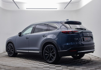 Подержанный автомобиль Mazda CX-9 2022 года (7 фото)