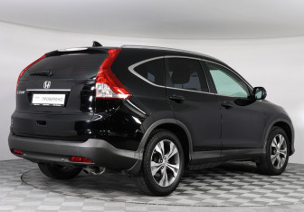 Подержанный автомобиль Honda CR-V 2014 года (5 фото)