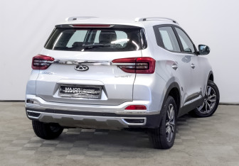 Подержанный автомобиль Chery Tiggo 4 2022 года (5 фото)