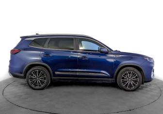 Подержанный автомобиль Chery Tiggo 8 Pro 2021 года (4 фото)