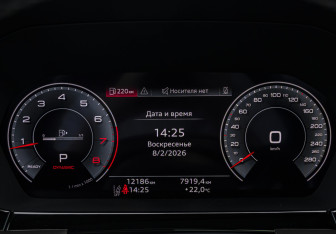 Подержанный автомобиль Audi A3 Sedan 2025 года (13 фото)