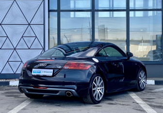 Подержанный автомобиль Audi TT Coupe 2012 года (5 фото)