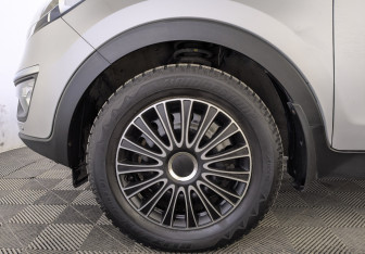 Подержанный автомобиль Kia Sportage 2015 года (12 фото)