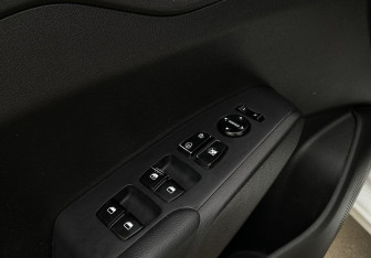 Подержанный автомобиль Hyundai Solaris Sedan 2020 года (17 фото)