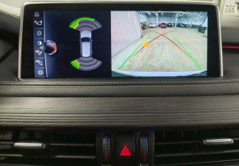 Подержанный автомобиль BMW X5 2017 года (30 фото)