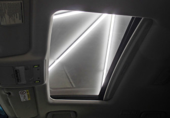 Подержанный автомобиль Toyota Land Cruiser Suv 2013 года (24 фото)