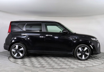 Подержанный автомобиль Kia Soul 2021 года (4 фото)