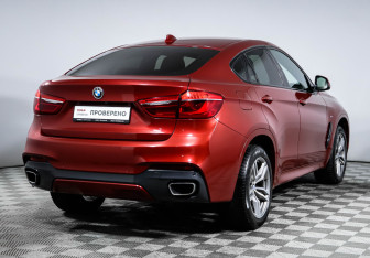 Подержанный автомобиль BMW X6 2018 года (5 фото)
