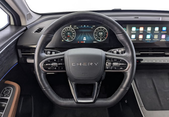 Подержанный автомобиль Omoda C5 2022 года (22 фото)
