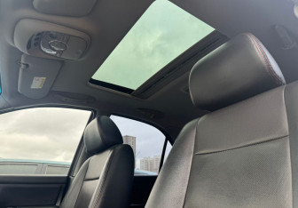 Подержанный автомобиль Kia Sorento 2007 года (17 фото)