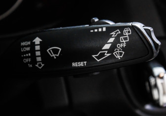 Подержанный автомобиль Audi Q5 2012 года (20 фото)