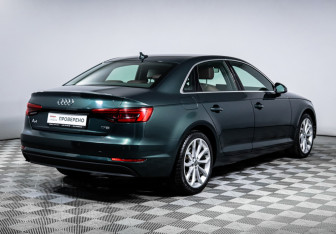 Подержанный автомобиль Audi A4 Sedan 2017 года (5 фото)