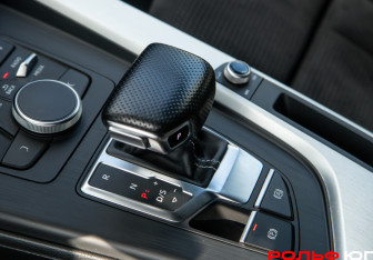 Подержанный автомобиль Audi A5 Liftback 2018 года (13 фото)