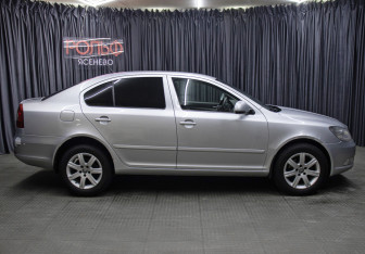 Подержанный автомобиль Skoda Octavia Liftback 2012 года (4 фото)