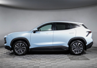 Подержанный автомобиль Jetour Dashing 2023 года (8 фото)