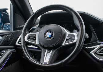 Подержанный автомобиль BMW X7 2020 года (13 фото)