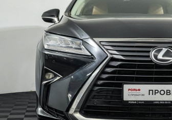 Подержанный автомобиль Lexus RX 2016 года (19 фото)