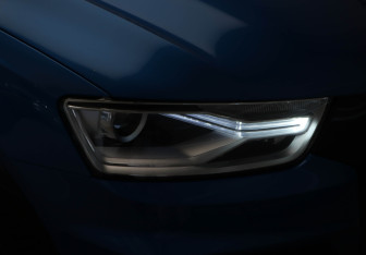 Подержанный автомобиль Audi Q3 2017 года (26 фото)