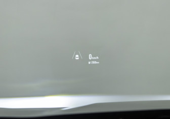 Подержанный автомобиль Exeed VX 2023 года (17 фото)