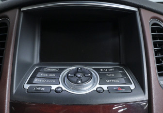Подержанный автомобиль Infiniti EX 2008 года (13 фото)