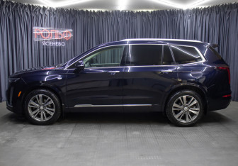Подержанный автомобиль Cadillac XT6 2020 года (8 фото)