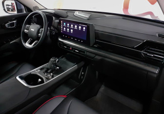 Подержанный автомобиль Haval H3 2024 года (9 фото)