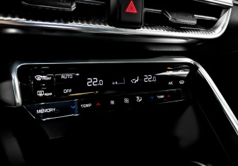 Подержанный автомобиль Kia K5 2021 года (27 фото)
