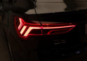 Подержанный автомобиль Audi Q3 Sportback 2021 года (27 фото)