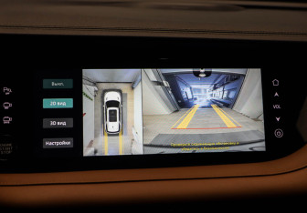 Подержанный автомобиль Changan CS95 2023 года (28 фото)