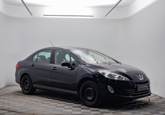 Подержанный автомобиль Peugeot 408 2013 года (3 фото)