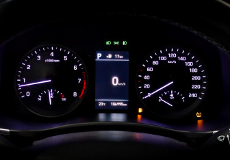 Подержанный автомобиль Hyundai Tucson 2018 года (13 фото)