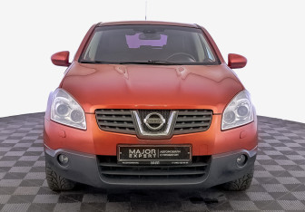 Подержанный автомобиль Nissan Qashqai 2008 года (2 фото)