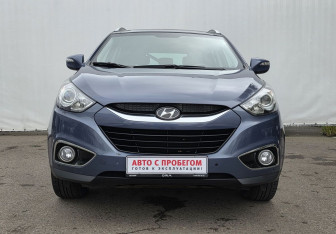 Подержанный автомобиль Hyundai ix35 2012 года (2 фото)