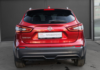 Подержанный автомобиль Nissan Qashqai 2020 года (5 фото)