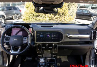 Подержанный автомобиль Haval Dargo 2023 года (10 фото)