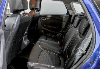 Подержанный автомобиль Renault Kaptur 2020 года (12 фото)