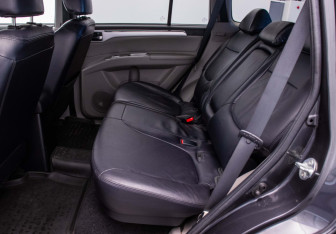 Подержанный автомобиль Mitsubishi Pajero Sport 2011 года (11 фото)